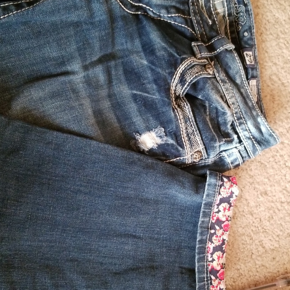 Miss me crop jeans